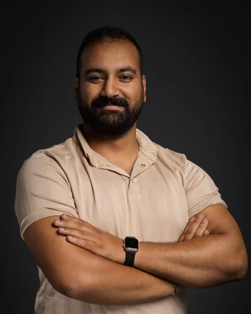 Portrait de Oussama TAHTAH