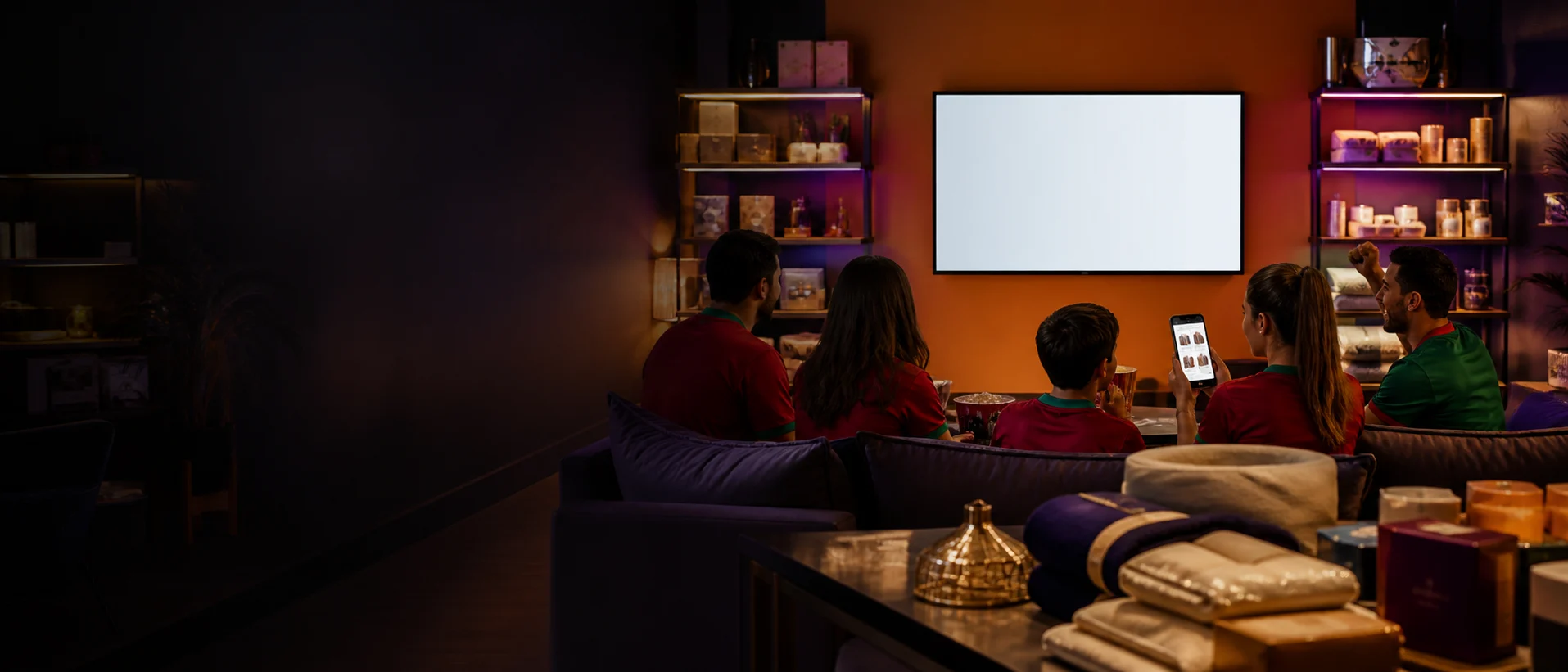 A journey that is local, social and omnichannel - Retail & e-commerce